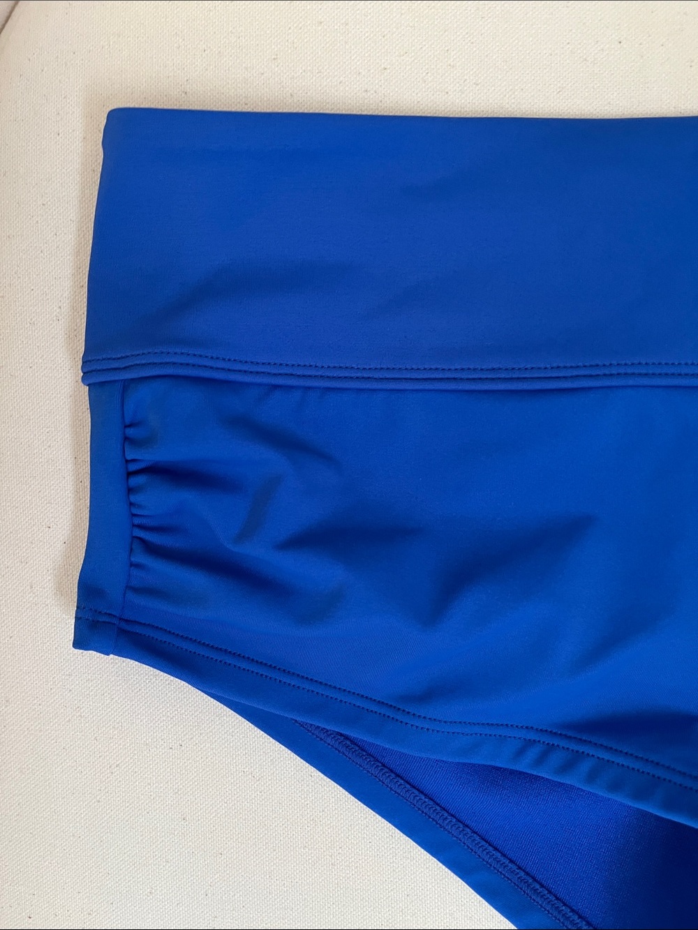 Athleta Women’s Blue Swim Shorts Size Small - Picture 5 of 6